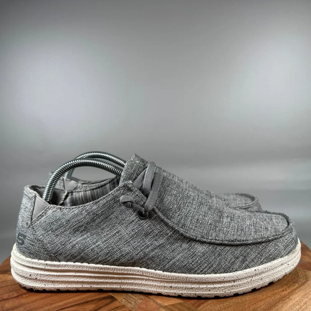 Skechers Mens Relaxed Fit 210101 Gray Moc Toe Slip On Loafers Size 9